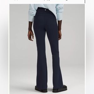 Lululemon Groove Super-High-Rise Flared Pant NULU true Navy